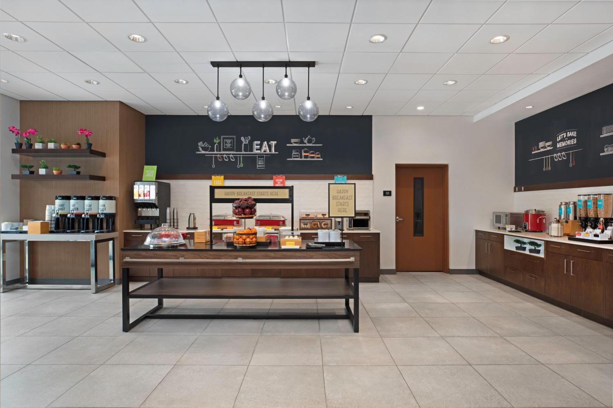 Hampton Inn By Hilton Cornwall Buitenkant foto