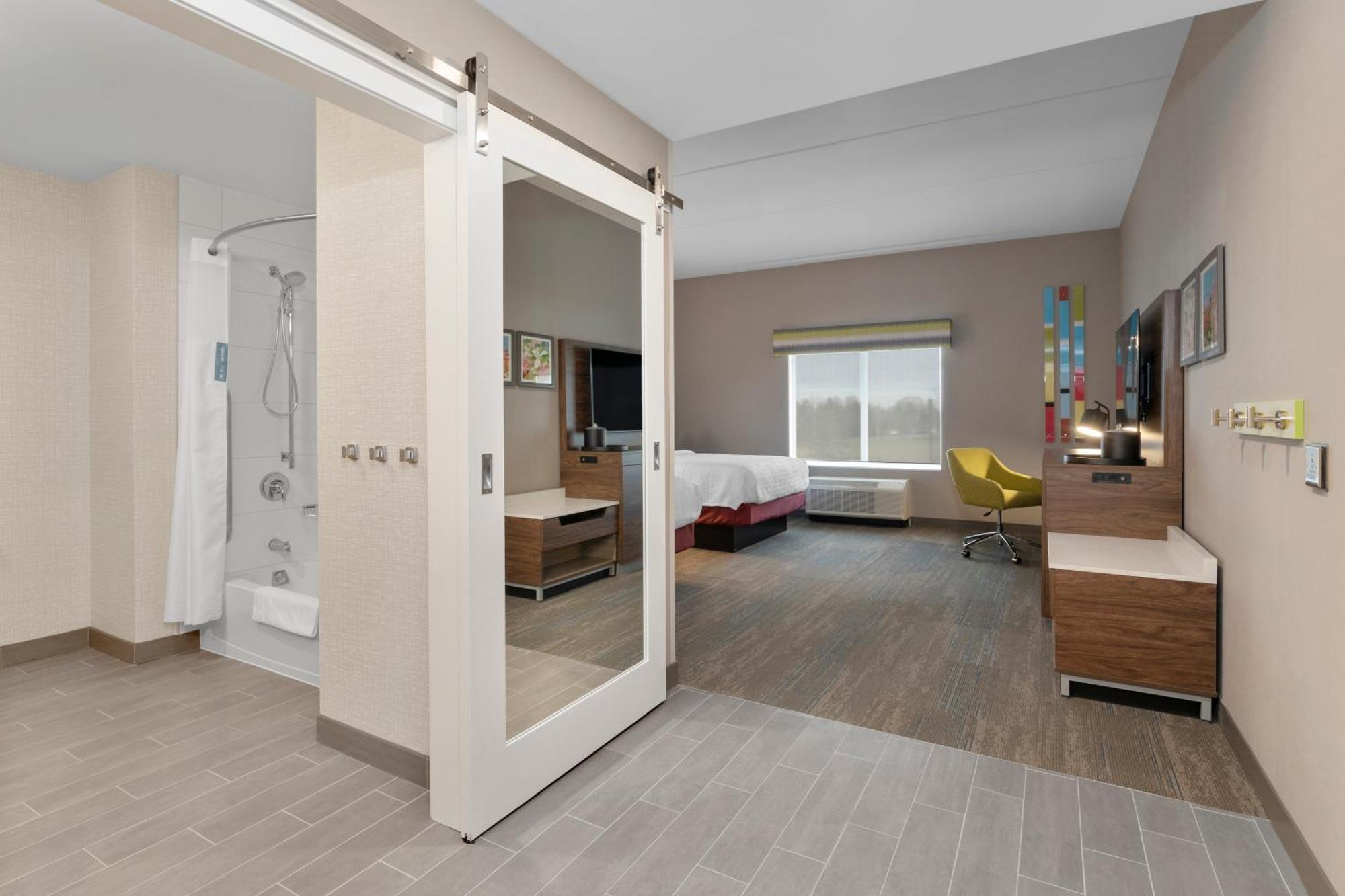 Hampton Inn By Hilton Cornwall Buitenkant foto