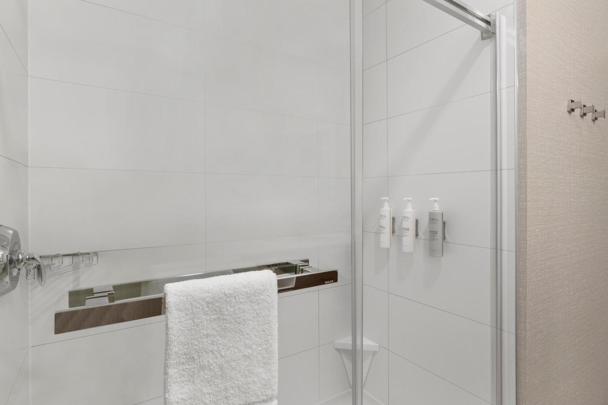 Hampton Inn By Hilton Cornwall Buitenkant foto